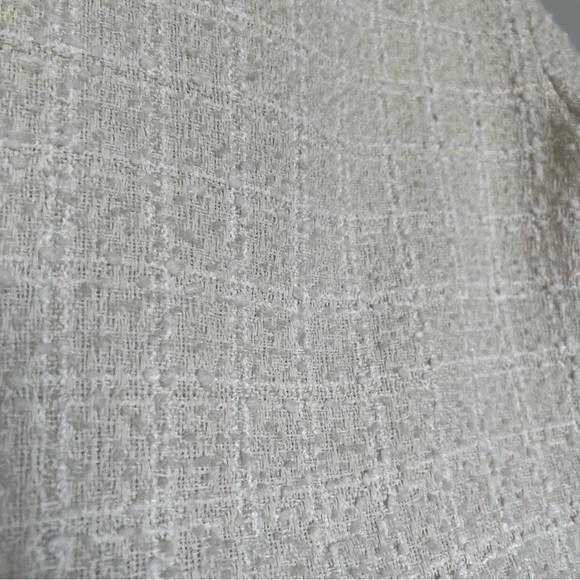 MARK EDWARDS Tweed Blazer | White & Gold | Size: M | Women - Picture 7 of 8